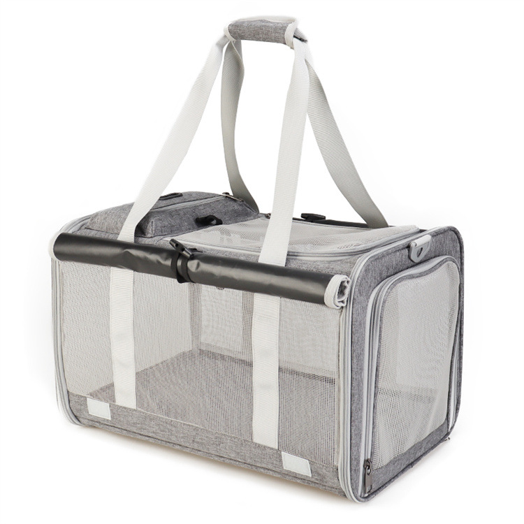 Luxury Breathable Pet Carrier: Portable Handbag for Cats & Small Dogs – Ideal for Travel & Car